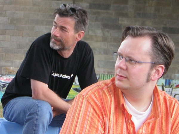 TNWChat1057